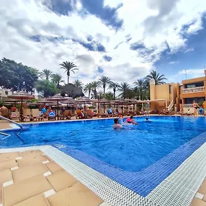 dreaming-las-americas.tenerifehoteles.net/
