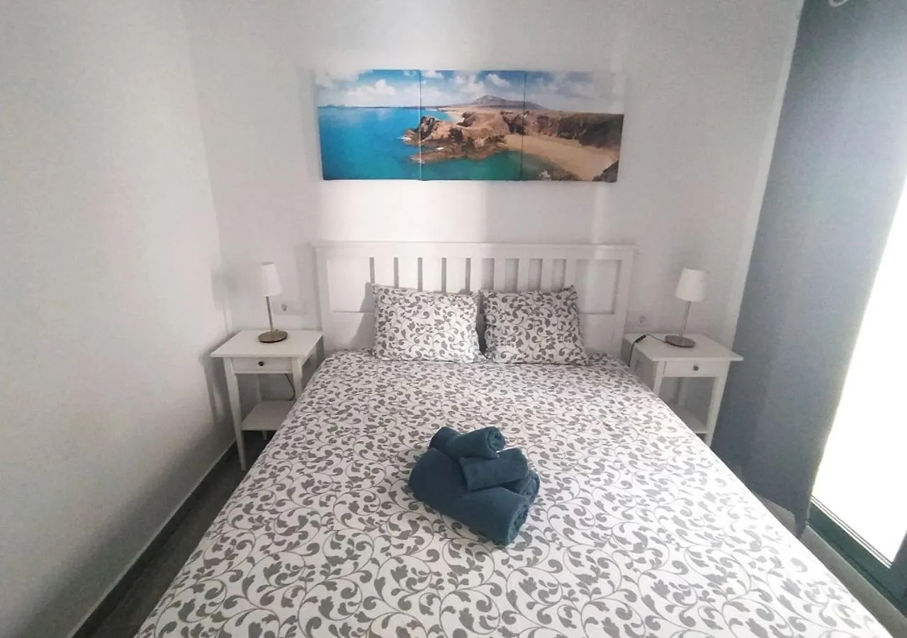 Villa Sun And Sea 4 Front De Mer Playa Rocca קוסטה טגוויסה דירה